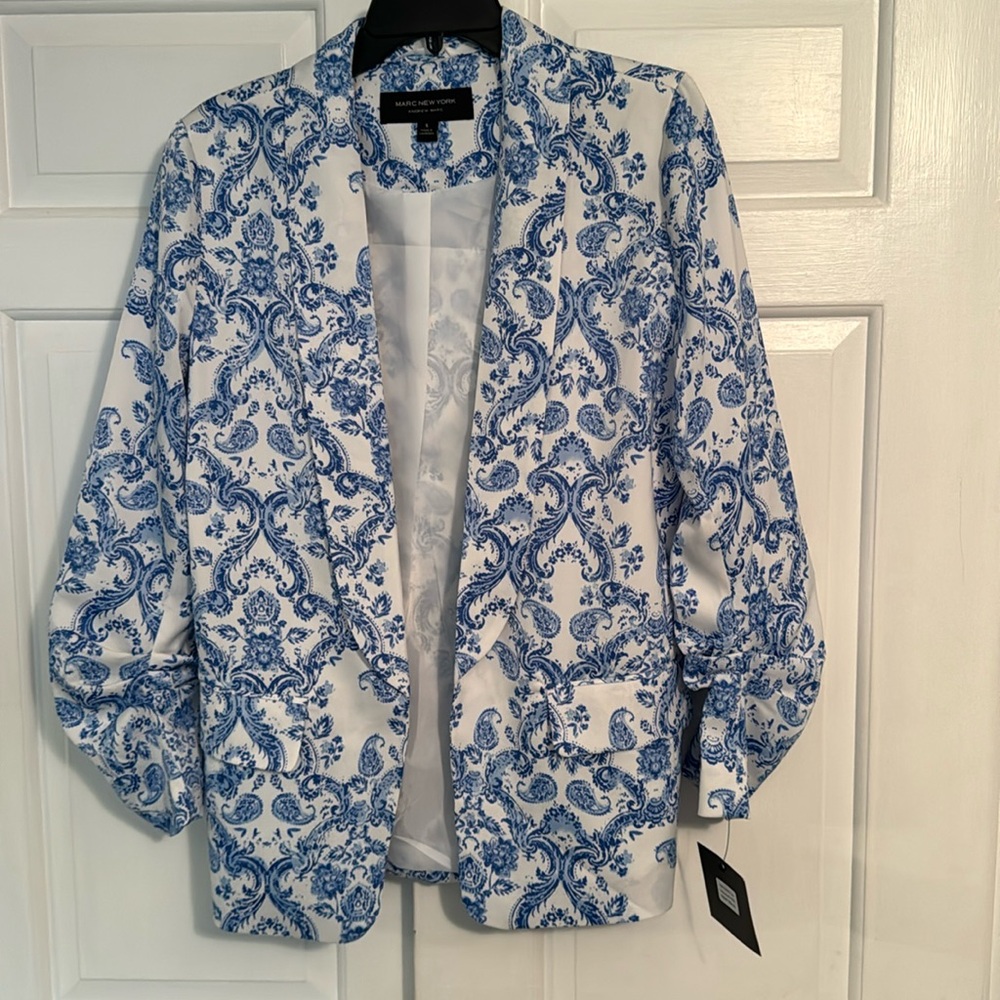 Marc New York silky open front blue print blazer